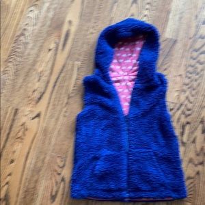 Reversible fleece vest girls size small